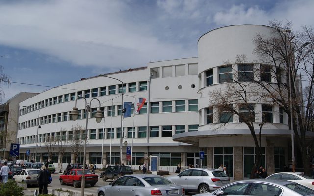 1024px Zgrada Opštine Niš
