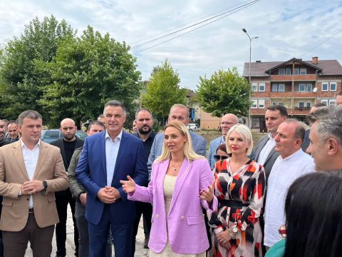 412756465 226283713849201 34229944516611109 N