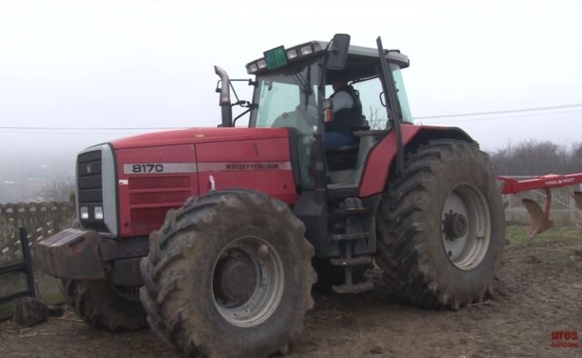Masej Ferguson Traktor 8170