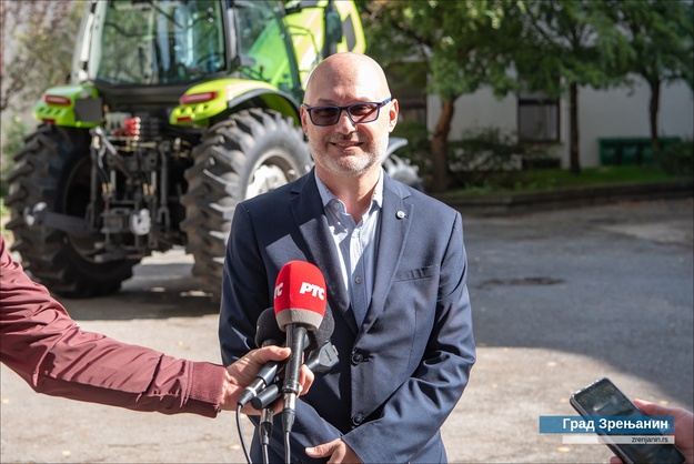 Tractor Agricultural School 019