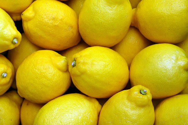 Lemons 2039830 640